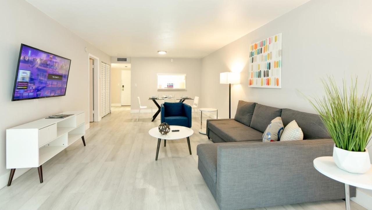 Designer River View Apartments Форт Лодърдейл Екстериор снимка