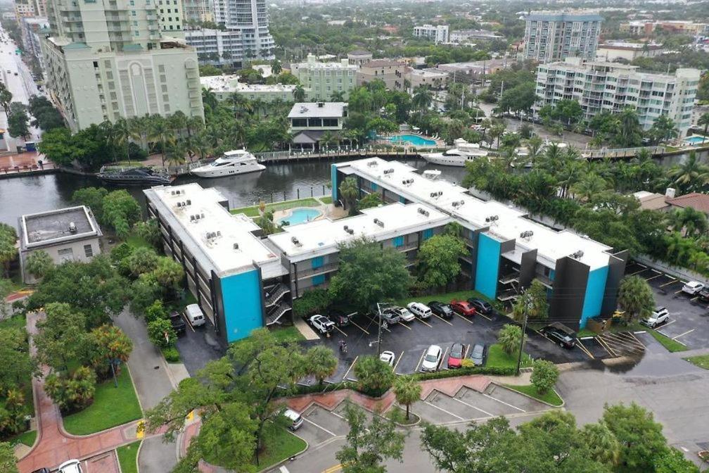 Designer River View Apartments Форт Лодърдейл Екстериор снимка