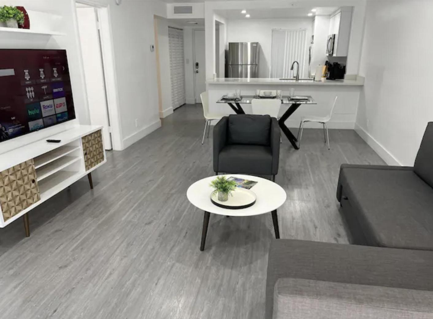 Designer River View Apartments Форт Лодърдейл Екстериор снимка